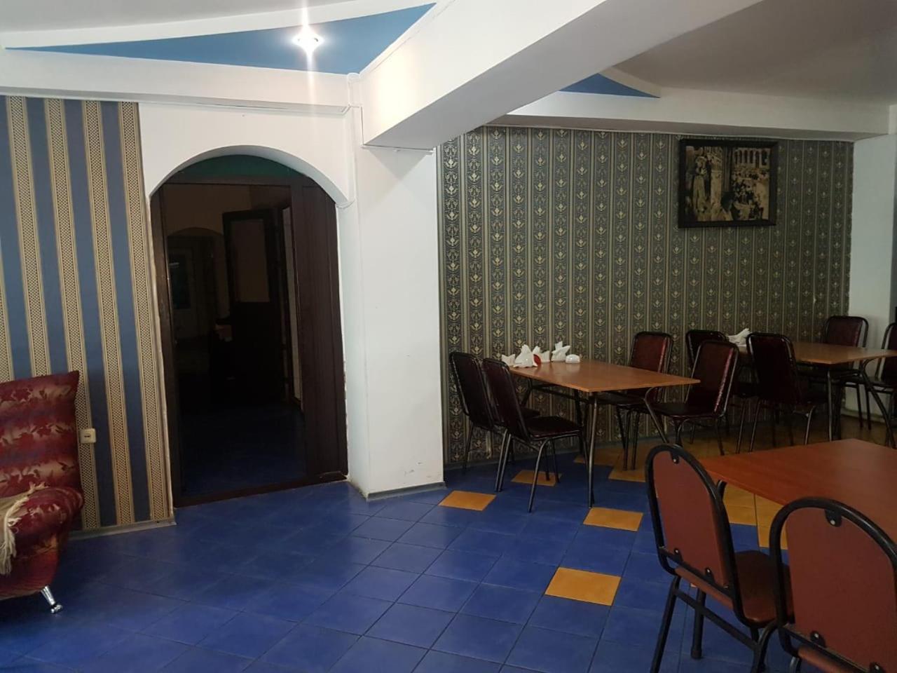 Hotel Kezdesu Алмати Екстер'єр фото
